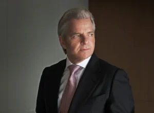 Portret van Frank Zweegers — bekende Nederlander, indicatie van vermogen